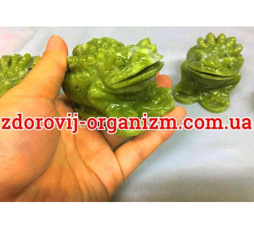 Грошова жаба з натурального нефриту на 2021 рік