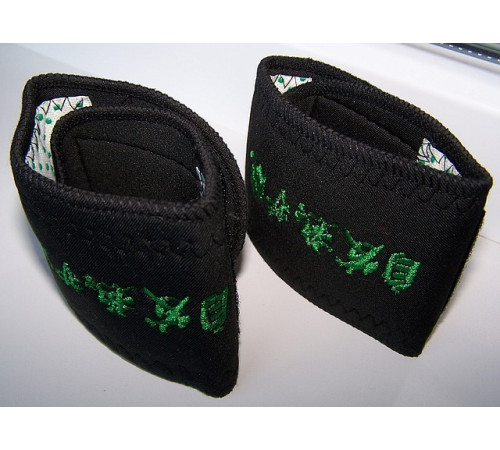 Турмалінові напульсники на липучках