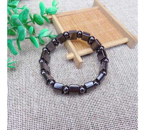 Браслет із гематитом, турмаліном і магнітами