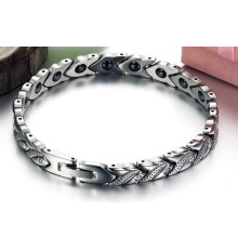 Магнітний жіночий браслет Лілія - Сільвер стрази