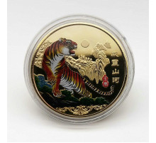 Золота монета Тигр Вдачі для удачі та Денег