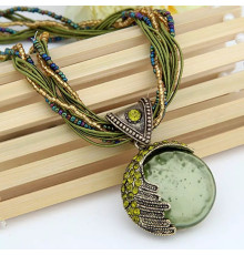 Турмалінове намисто з бісером зелений