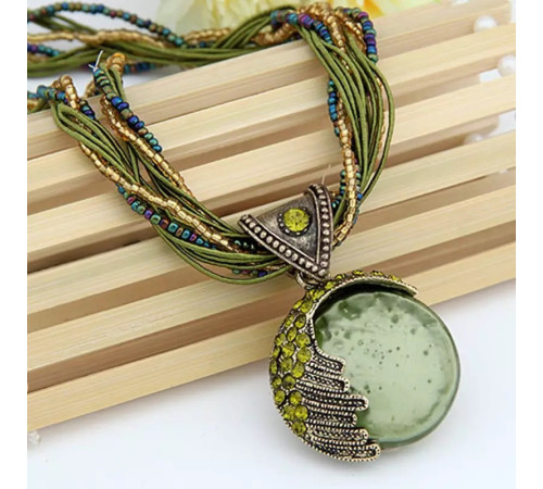 Турмалінове намисто з бісером зелений