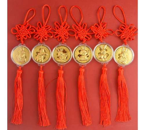 Монета підвіска Кролик Багатства — гарне удача