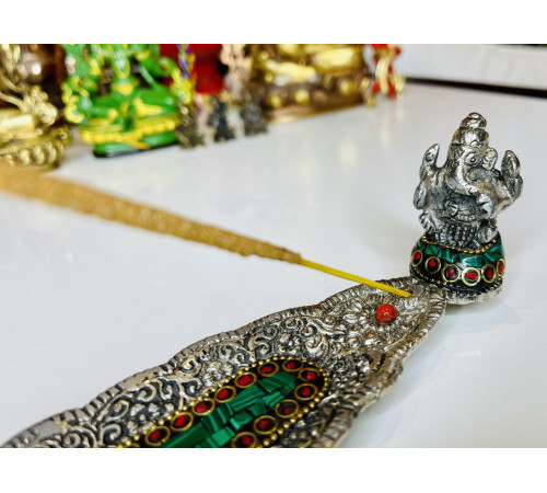 Срібна підставка для пахощів Ганеша з Бразильським Малахітом і Коралом для залучення великих грошей