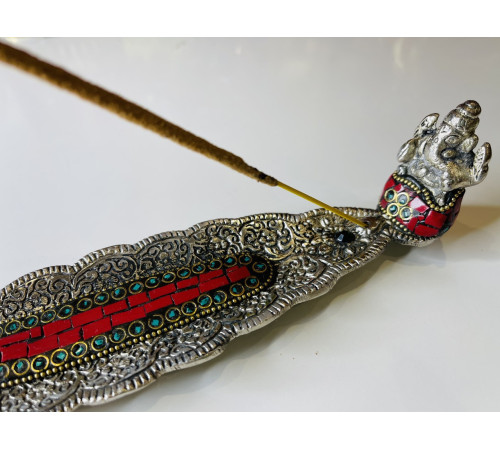 Срібна підставка для пахощів Ганеша з Червоним Агатом і Малахітом для приваблення великих грошей