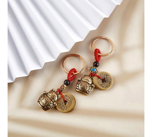 Брелок Кіт Манекі-неко з п'ятьма китайськими монетами та символом інфінітії приваблює багатство та міцне здоров'я