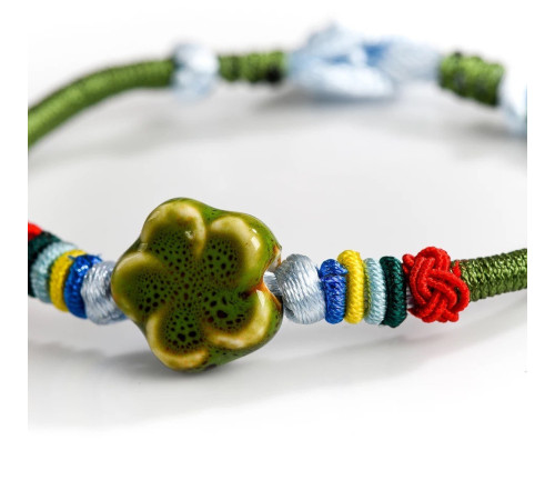 Сакральний Тибетський браслет ручної роботи із зеленим конюшином на багатство та здоров'я