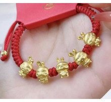 Тибетський браслет п'ять золотих кроликів на червоній нитці ручної роботи щастя, багатство, удача, любов