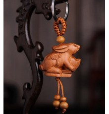 Брелок Амулет Кролик Дерев'яний Коричневий із чашею багатства