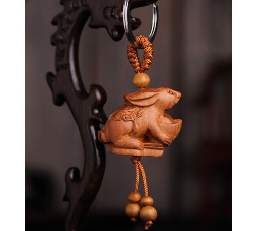 Брелок Амулет Кролик Дерев'яний Коричневий із чашею багатства