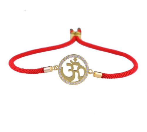 Браслет Удачі на червоній нитці з Золотим слогом ОМ і цирконієм