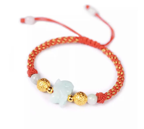 Браслет Нефритового Кролика на червоній нитці із золотом Успіх і Щастя від Ліліан Ту