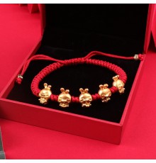 Тибетський браслет п'ять кроликів золотих 24К на червоній нитці ручної роботи щастя, багатство, удача кохання