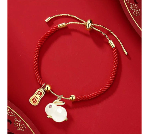 Браслет Нефритовий Кролик на червоній нитці з позолотою 24 каратів приносить любов, романтику, партнерство удача