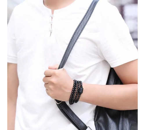 Бусина Дзі Фенікс у браслеті з чорного обсидіана підсилює енергетику людини, удачу та здоров'я активує