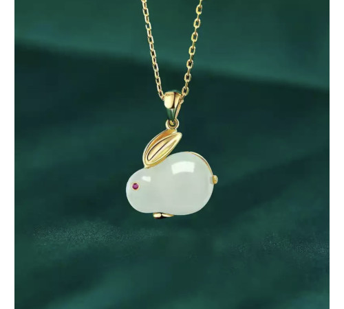 Золота підвіска Нефритовий Кролик 18 каратів приносить любов, романтику, партнерство та процвітання удача