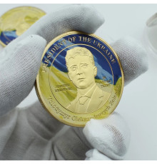 Золота Монета Президент Зелений Три вістря трезубця, що означає «модущовий переможець