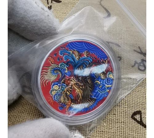 Золота монета китайський дракон Інь і Ян Тай Чі монета