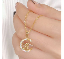 Золота підвіска місячний кролик на Місяці Swarovski для удачі