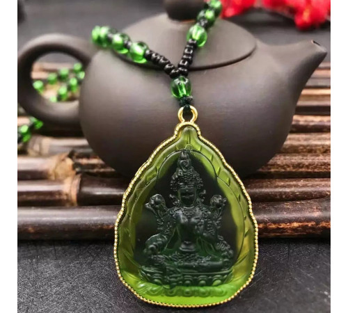 Турмалінова з нефритом підвіска Зелена Богиня Тара в золотій оправі для швидкого успіху та захисту Непал