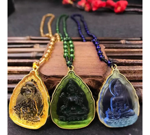 Турмалінова з нефритом підвіска Зелена Богиня Тара в золотій оправі для швидкого успіху та захисту Непал