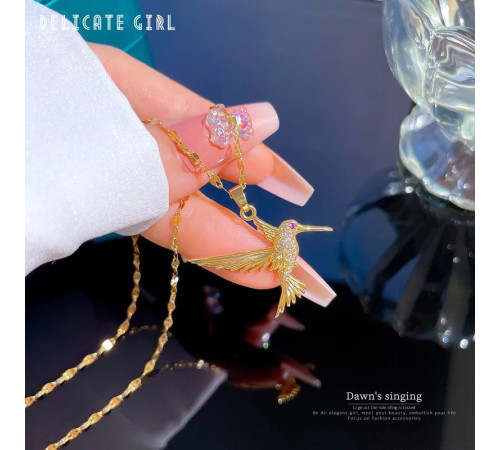 Золота підвіска Птах Колібрі з фіанітами класу AAA CZ символ сприятливості та перемоги