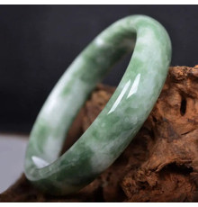 Браслет зі справжнього нефриту світло-зелений для великих грошей 18-й розмір