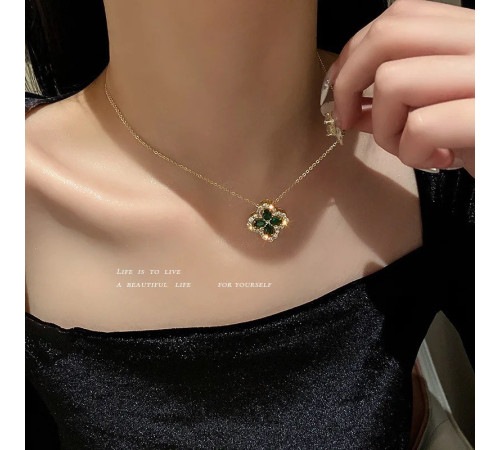 Золота підвіска з Чотирилистним зеленим Клевером із турмаліном і фіанітами для удачі