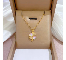 Золота підвіска з Чотирилистним конюшиною з фіанітами та кристалом кохання для удачі та багатства