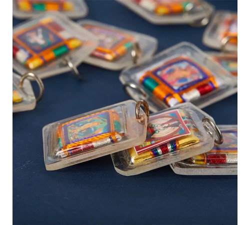 Тибетський Сакральний Талісман Богиня Білого Зонта захищає нас від усіх форм катастроф, від недуг, магії