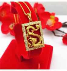 Золота підвіска Дракон, що наповнює бажання з фіанітами на ланцюжку для захисту, успіху, сміливості, впевненості