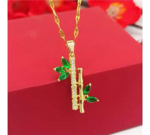 Золота підвіска Бамбук із зеленим смарагдом і фіанітами для довголіття, процвітання та удачу росту