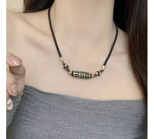 Намисто з Імператорською намистиною Дзі з 9 очима збільшує удачу в багатстві від сочка з оніксом