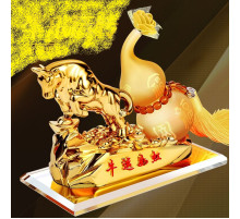 Статуетка Золотий Бик для Багатства Достаток, Процвітання, з гарбузом Ву-Лу для Здоров'я з цілющою олією чіткі