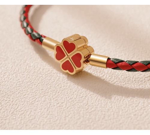 Золотий браслет Чотирилистий конюшина червоний агат для удачі, для успіху та харизми, для багатства та здоров'я