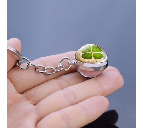 Брелок зі справжнім Чотирилистним конюшиною для удачі, Здоров'я й Дедег