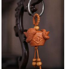 Тибетський Брелок Змія Дерев'яний із персикового дерева з символом Фук для здоров'я й багатства