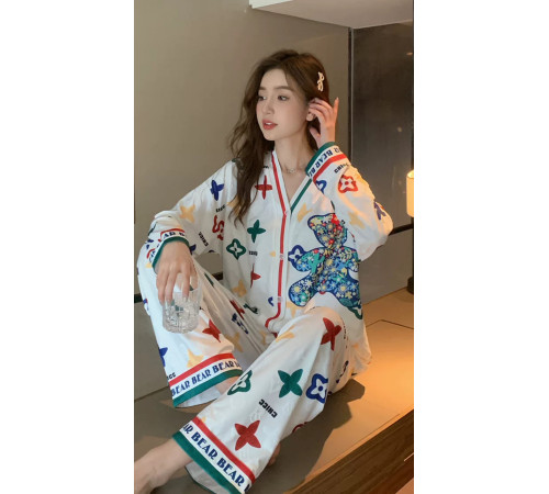 Шовкова піжама з чотирилистним конюшином: набір шортів, штанів і кофти для удачі та грошей