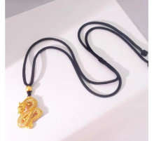 Золота підвіска Дракон на чорному шнурку приносить великий успіх, владу, у дім достаток, престиж і удачу