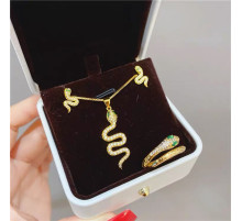 Золотий набір Змія Підвіска, Сережки та Каблучка з фіанітами смарагдом для Здоров'я, удачі та Багатства