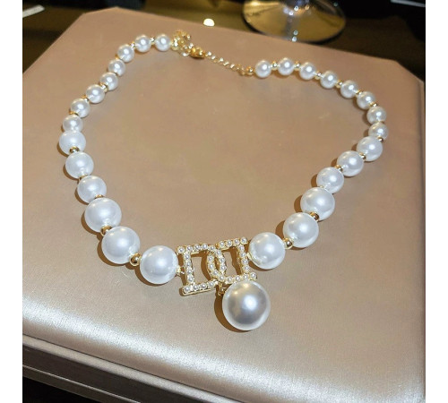 Чокер Діор Перлинне намисто з підвіскою для стильної дівчини