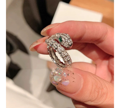 Кільце Змія Сакральна з Фіанітами для Здоров'я, Багатства та Великої Удачі