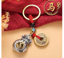 Брелок Кінь з Мішком Багатства – для залучення великих Грошей