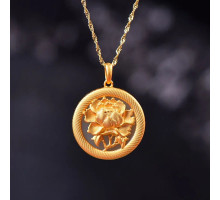 Позолочена підвіска Півонія з Нефритом — приваблює багатство, зміцнює жіночий і чоловічий початок