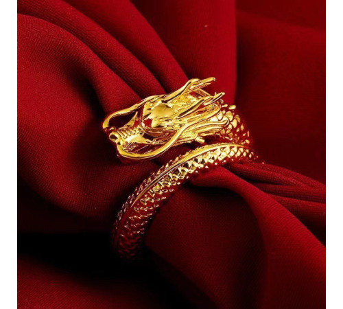 Позолочена каблучка  Дракона -символ успіху та процвітання