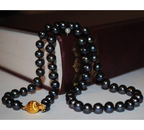 Намисто з чорних морських перлів Вековий Схід