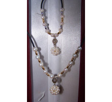 Намисто та браслет із морських перлів Акої