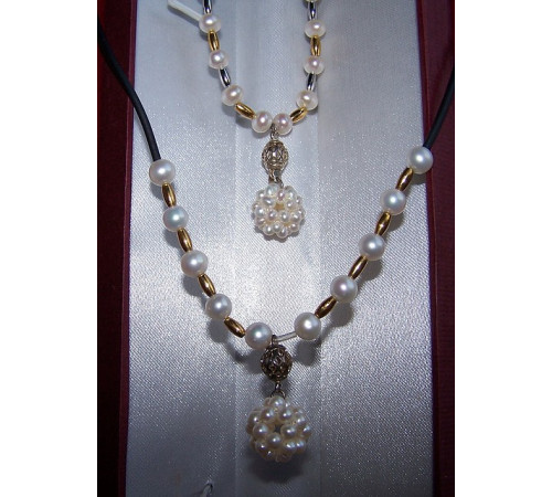 Намисто та браслет із морських перлів Акої